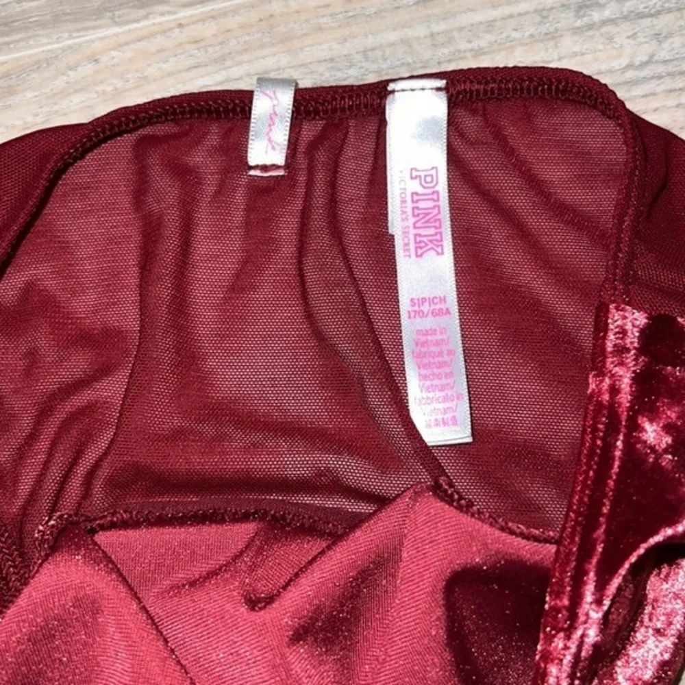 Victoria’s secret PINK‎ cheeky red panty